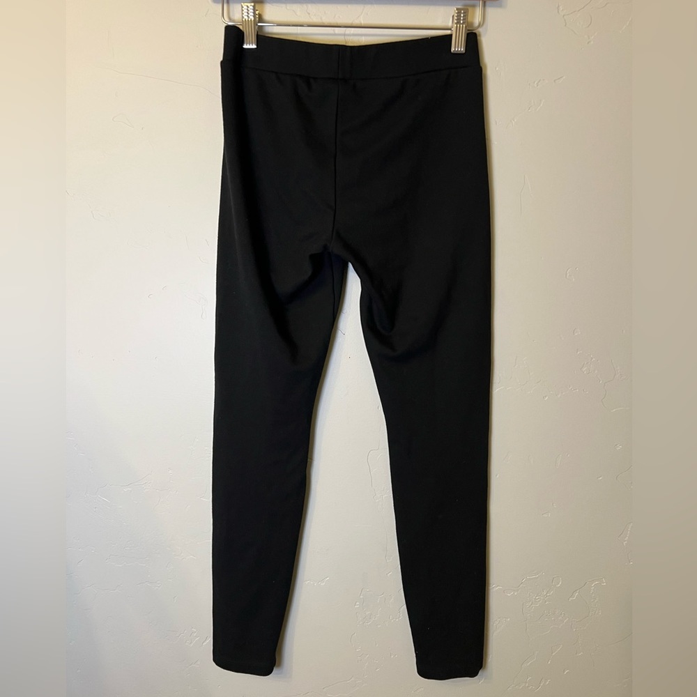 Lou & Grey Women’s Black Leggings